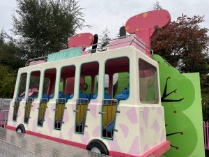 2023 Hot Selling Amusement Tour Car Ride Made In China